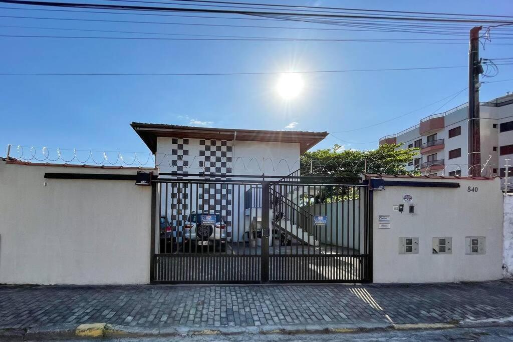 Apto Funcional Proximo A Orla Do Centro Hs5 Ubatuba Eksteriør bilde